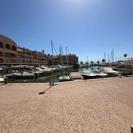 Port De 4 Personnes Appartement Hyères