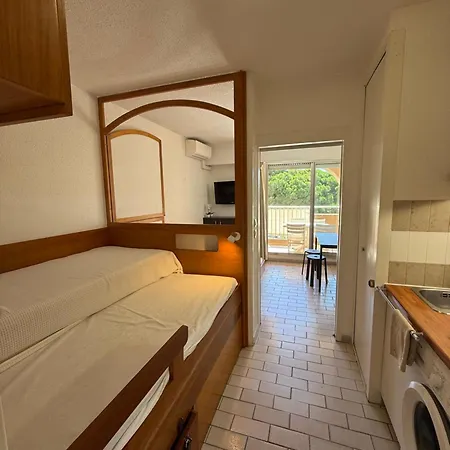 Appartement Port De 4 Personnes Hyères