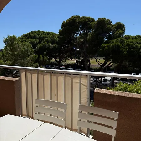 Appartement Port De 4 Personnes Hyères